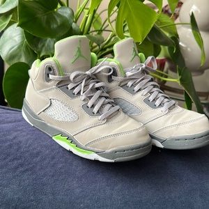 Jordan 5 Retro green bean